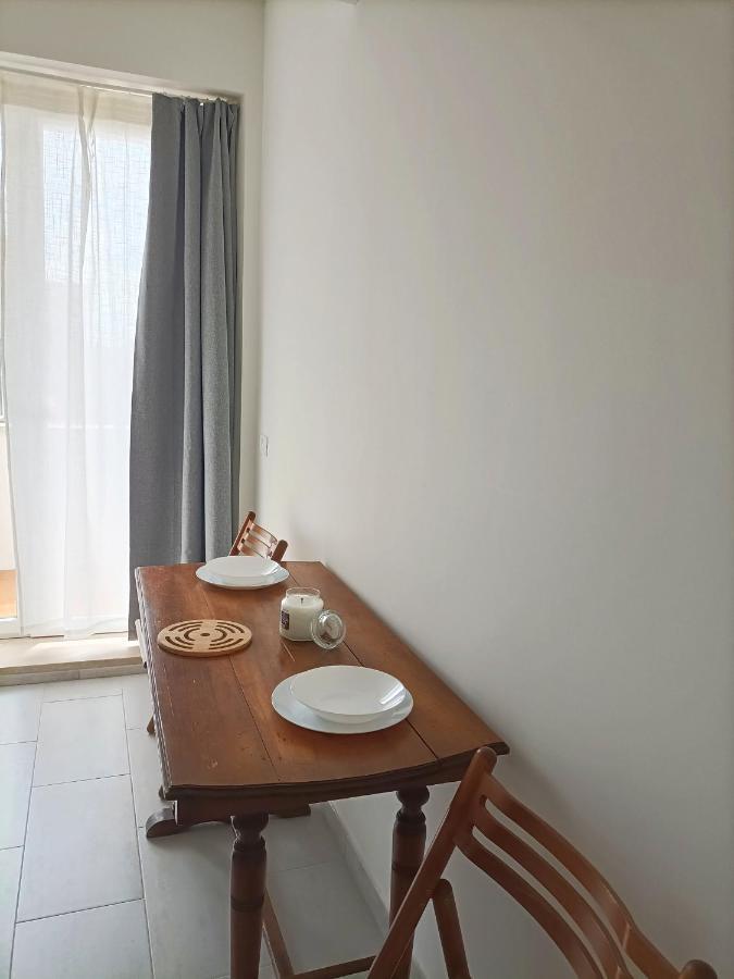 La Terrazza Sull'Appia By Hostand Lägenhet Rom Exteriör bild